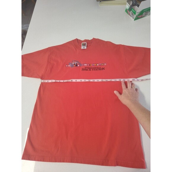 International Space Station Fruit of the Loom T-shirt Embroidered Red Size Large - Picture 7 of 11